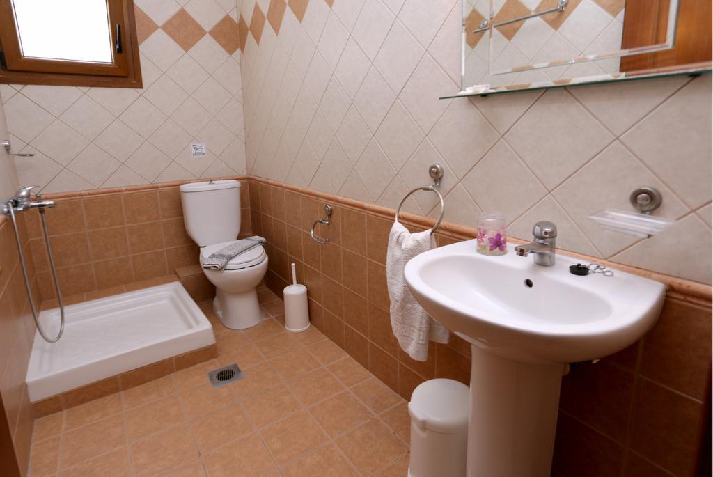 Villa Katerina Potos Room photo